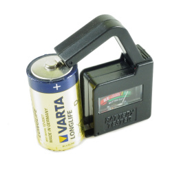 DPM tester baterii i akumulatorów AA/AAA/C/D 9V