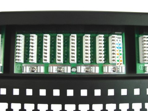 BOWI Patch panel 24-port UTP5e 1U 19" półka organizer