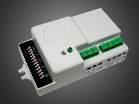 Czujnik ruchu mikrofalowy montażowy z ściemniaczem