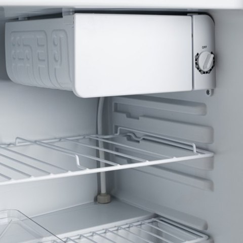 Adler Wolnostojąca lodówka podblatowa 58L| Metalowe drzwi | Regulacja chłodzenia | Agregatowa | Czarna