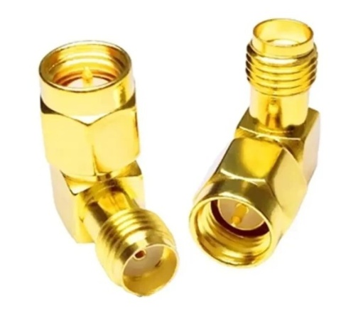 Adapter GSM wtyk SMA / gniazdo SMA 90st.