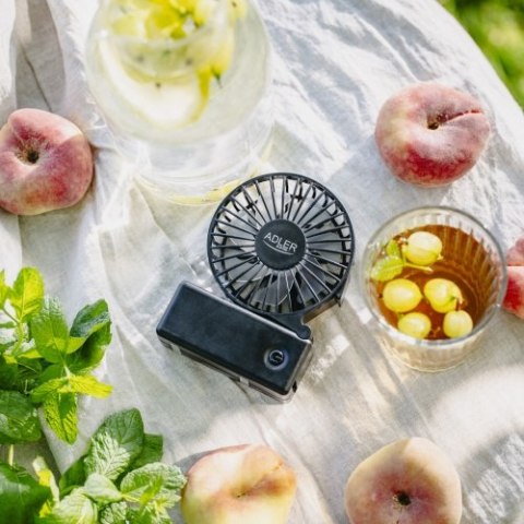 Adler Wentylator przenośny | Składana rączka | Na baterie AA