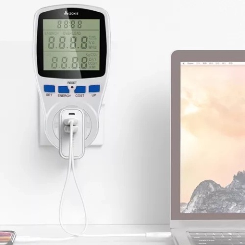 Watomierz miernik zużycia energii do gniazdka 230V