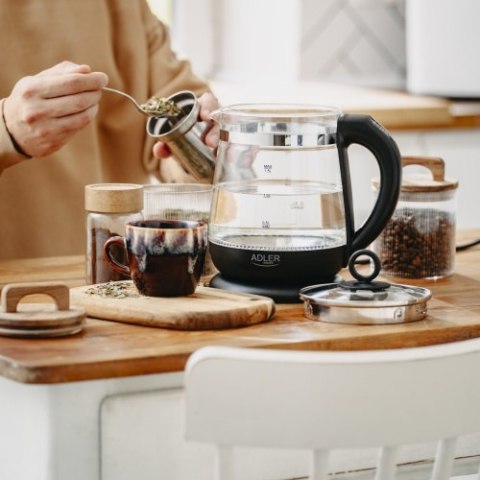 Adler Czajnik szklany 1,5 L z zaparzaczem i regulacją temperatury | 1,5 L | LED | 60-100°C |