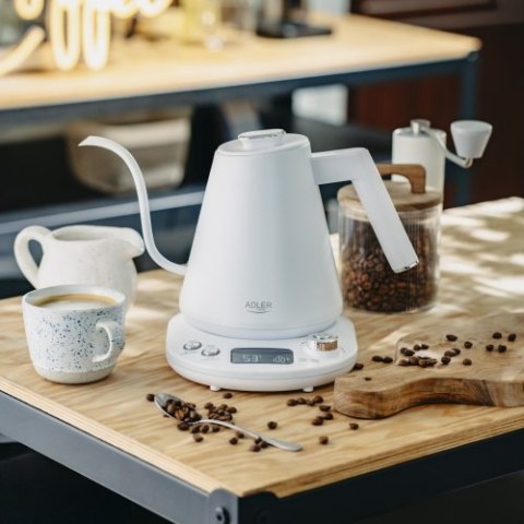 Adler Czajnik metalowy z długą wylewką 1,0L