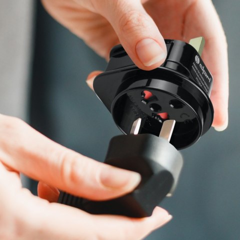 Adapter podróżny UK, czarny DPM