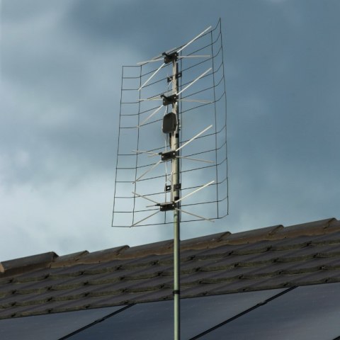 Antena siatkowa DVB-T / DVB-T2 DPM HN15ECO, 35 dB
