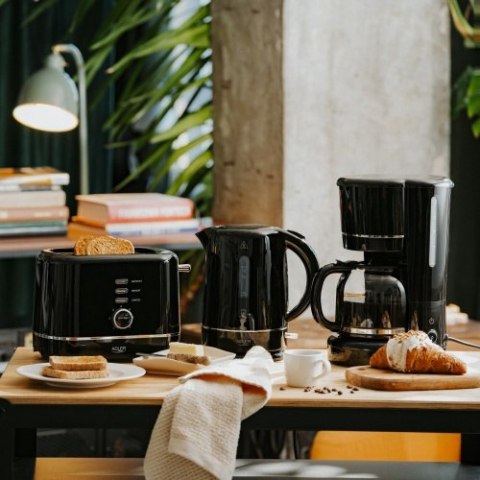 Adler Czajnik elektryczny 1,7L z filtrem antywapiennym i automatycznym wyłączaniem