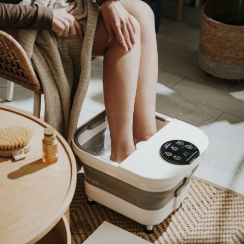 Adler Składany hydromasażer do stóp z masażem mechanicznym, podgrzewaniem wody i panelem LED