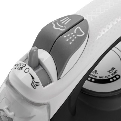 Adler Żelazko parowe z ceramiczna stopą