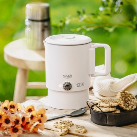 Adler Czajnik elektryczny 0,8L - turystyczny