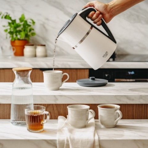 Adler Czajnik elektryczny 1,7 L | Wnętrze ze stali nierdzewnej | Podwójne ścianki