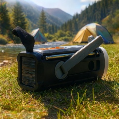 Adler Radio Awaryjne z Panelem Słonecznym, Korbką i Powerbankiem | Bluetooth 5.0 | Latarka LED 4W | 4500 mAh
