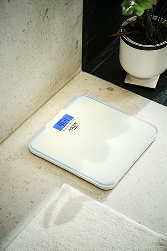 Adler Waga łazienkowa - 180kg - z podświetleniem krawędzi