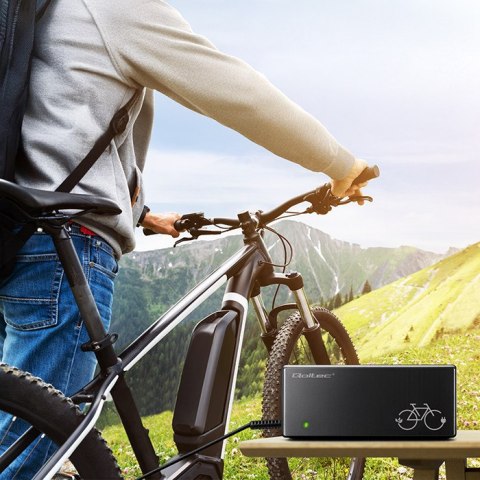 Qoltec Ładowarka do roweru elektrycznego 36V | 42V | 2A | C14-IEC-3Pin +kabel zasilający