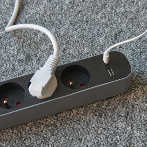 Listwa ochronna z wyłącznikiem, 5 gniazd, 2 x USB, szara, 1.5 m