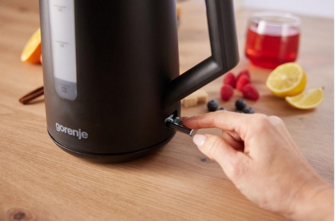 Czajnik elektryczny czarny Gorenje K17OPB