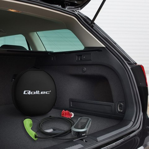 Qoltec Mobilna ładowarka do samochodu elektrycznego EV z regulacją 2w1 Typ2 | 11kW | 400V | CEE 16A | Wi-fi | TUYA | SMART LIFE 