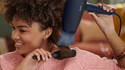 Suszarka do włosów Philips Seria 3000 BHD360/20