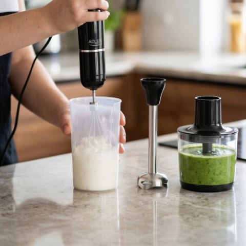 Adler Blender ręczny-|Zestaw | Pojemnik 500ml | Pojemnik z miarką: 700ml