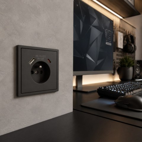 Gniazdo z uziemieniem + 2 x USB, czarne, MOXY
