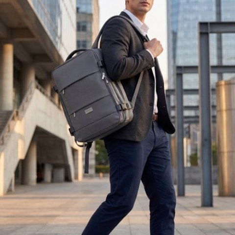 Camry Plecak Biznesowo-Sportowy On-Board Free Size 40x20x30 cm, 24L, 3 Komory, 11 Kieszeni, Laptop 17"